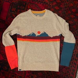 KAVU Gray Mountain Print Sweater